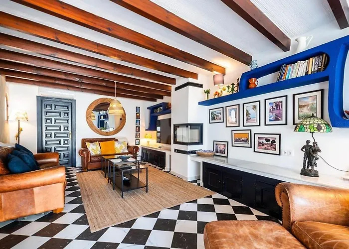 Pueblo Andaluz نيرخا